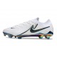 Bota Nike Phantom Luna II Elite L FG Blanco Negro